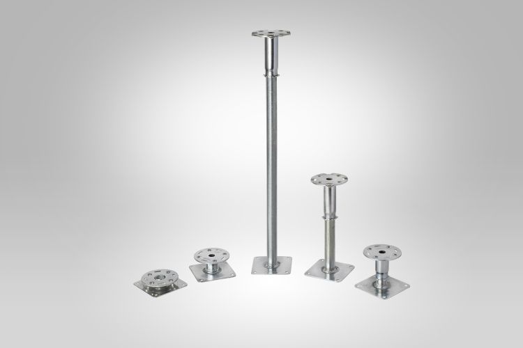 Grainger's H Range Pedestals In-Line